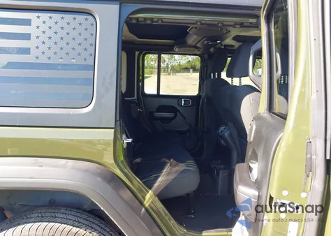 2021 Jeep Wrangler Unlimited Sport Altitude 4X4 from USA, damaged, VIN 1C4HJXDG0MW520394